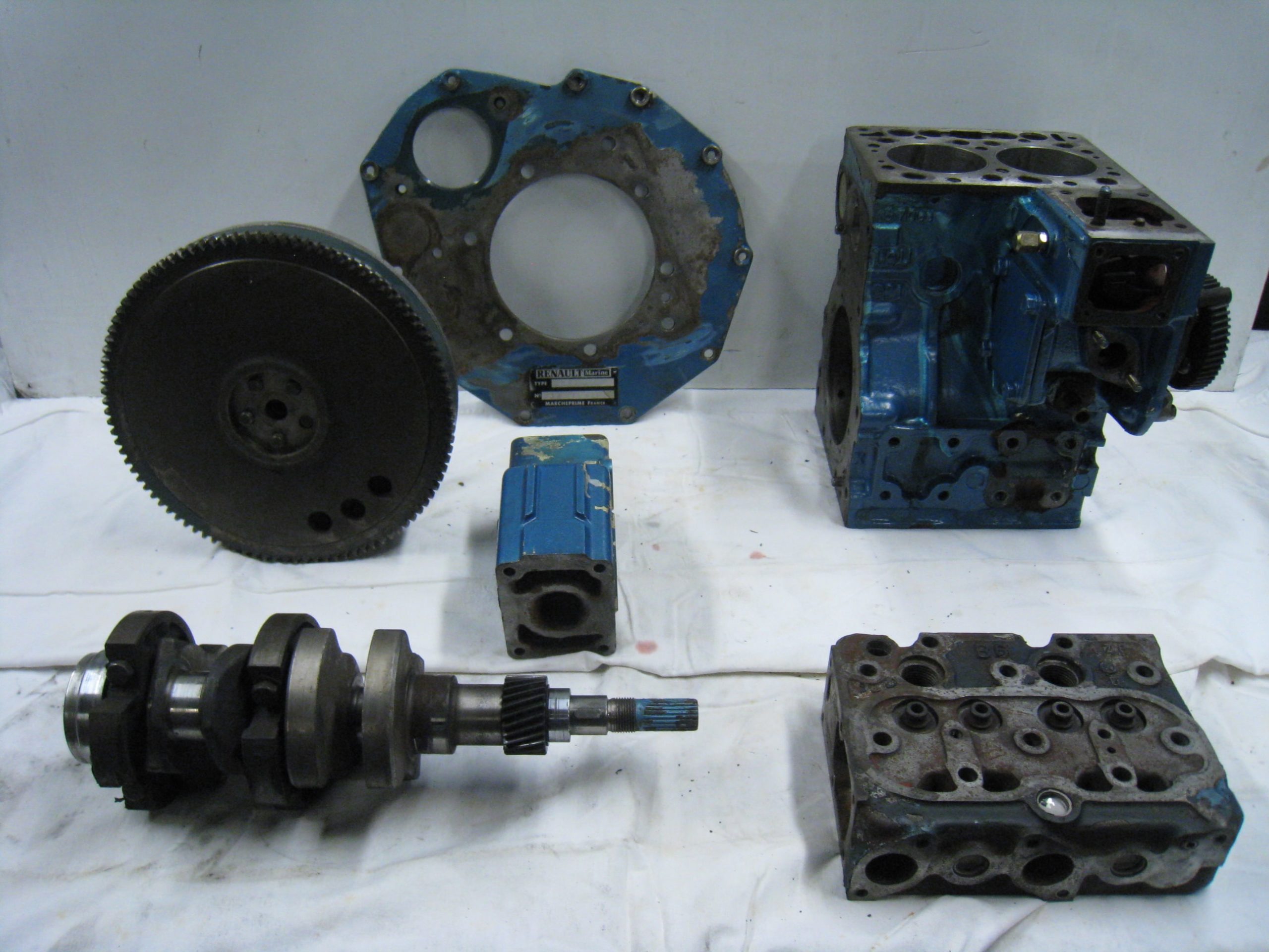 pièces détachées de MOTEUR RENAULT MARINE TYPE 2160 NANI DIESEL BICYLINDRE (KUBOTA