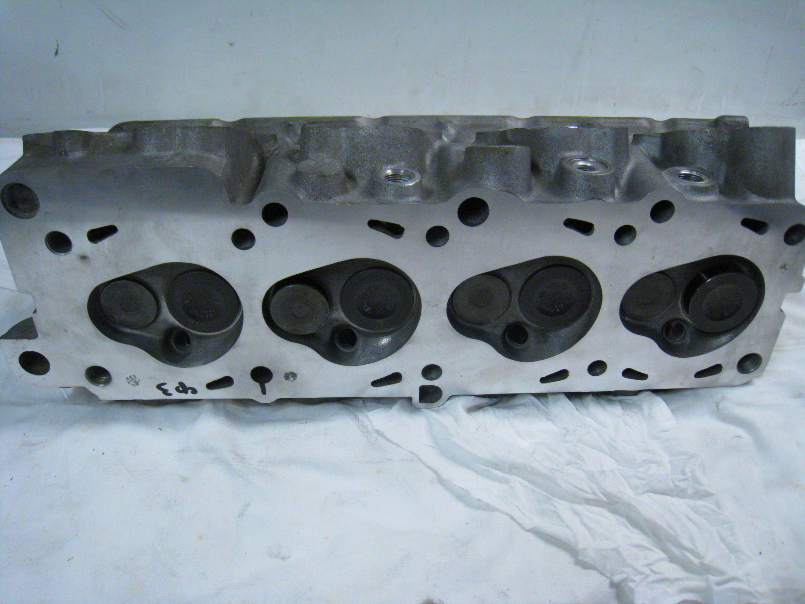 CULASSE ÉPROUVÉE, SURFACÉE, RODÉE, RÉGLÉE de VOLVO 740 2.3 Essence,